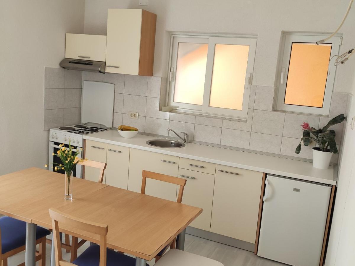 Apartment Iv&An Makarska Esterno foto